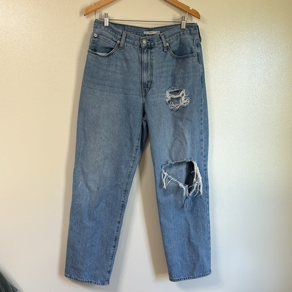 Levi’s Women’s ‘94 Baggy Jean Size 31 Distressed Medium Light Wash High Rise - Picture 2 of 9